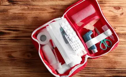 contrôle armoire à pharmacie Rennes-2