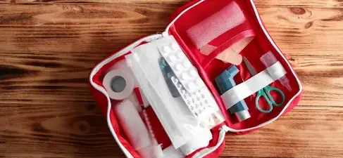 réassort armoire à pharmacie Brest-5