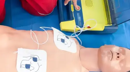 réassort armoire à pharmacie Le Mans-1