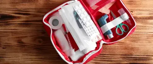 réassort armoire à pharmacie Nantes-3