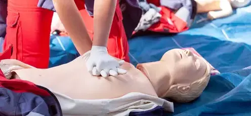 réassort armoire à pharmacie Rennes-5